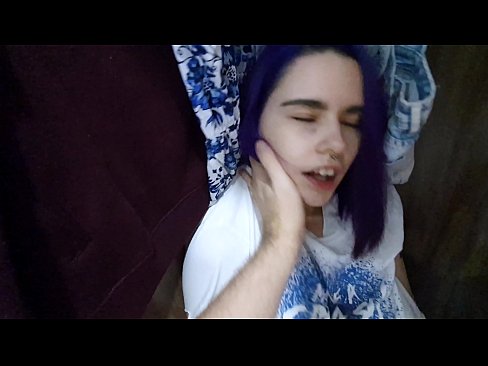 ❤️ Löysin siskoni kaapista ja autoin häntä laukeamaan ❤ Porno at porn fi.extraclasswork.ru ☑